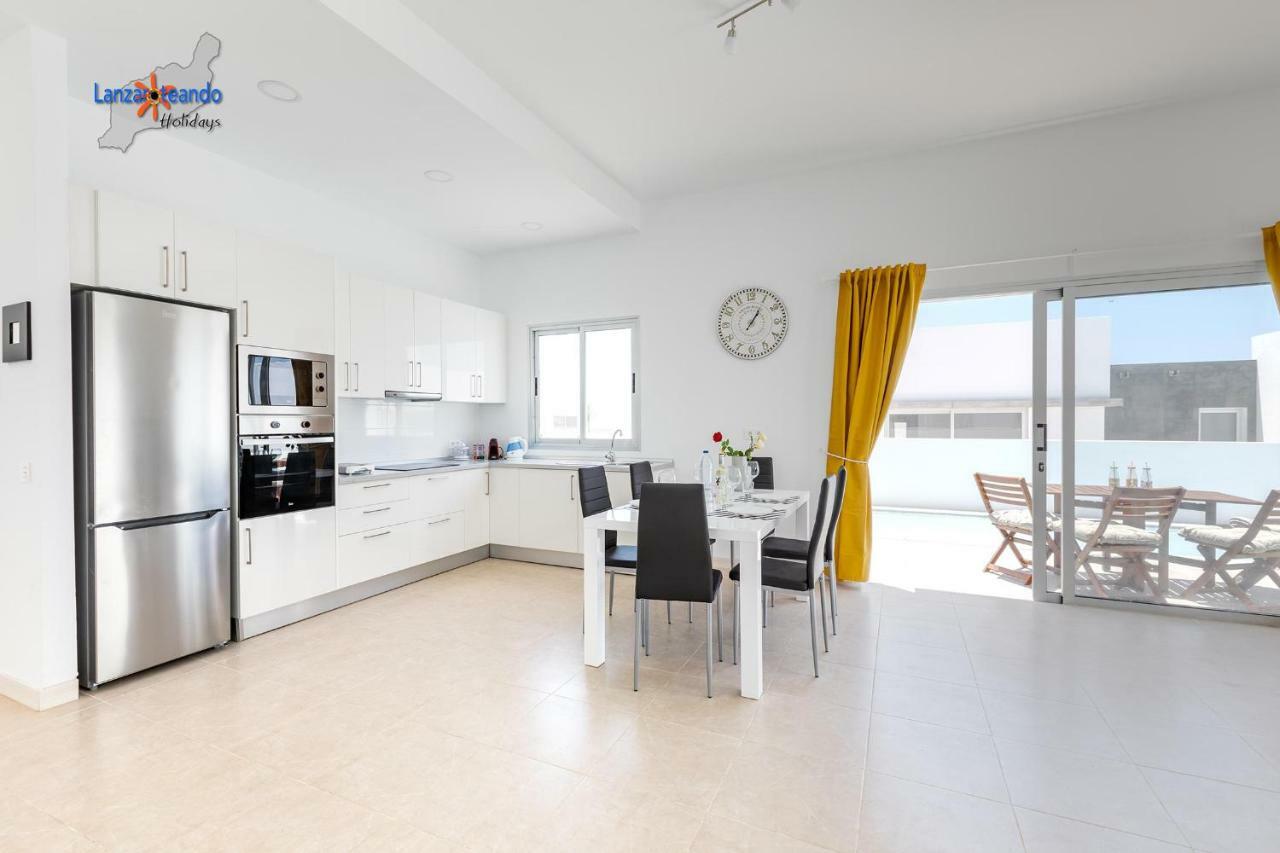 Vivienda Vacacional Filippa Playa Blanca  Exterior photo